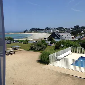 belle-vue-mer-studio-piscine.inbrittany.com/