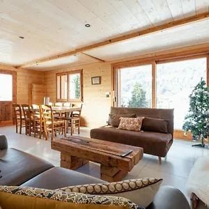 les-picaillons-le-chalet.hotels-rhonealpes.com/