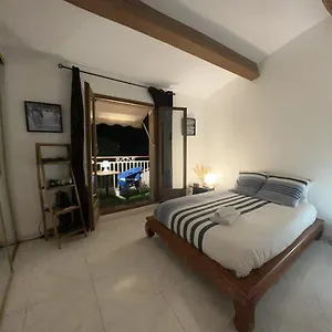 Privee Avec Salle D'eau Et Terrasse Au Calme Le Cannet