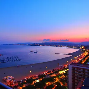 apartament-nuria.catalonia-hotels.com/